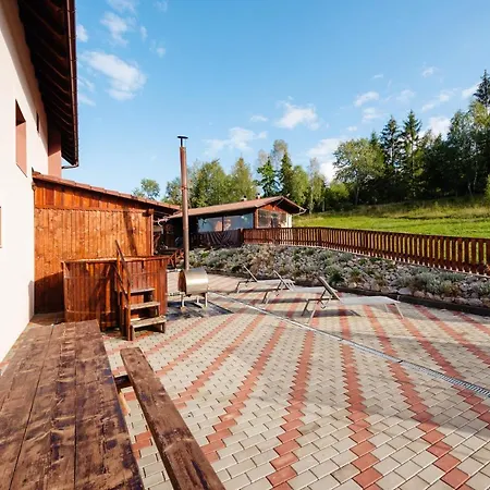 Pensiunea Agroturistica Rares Holiday home