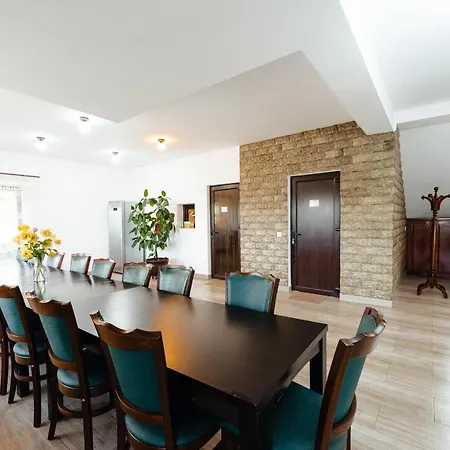 Holiday home Pensiunea Agroturistica Rares *